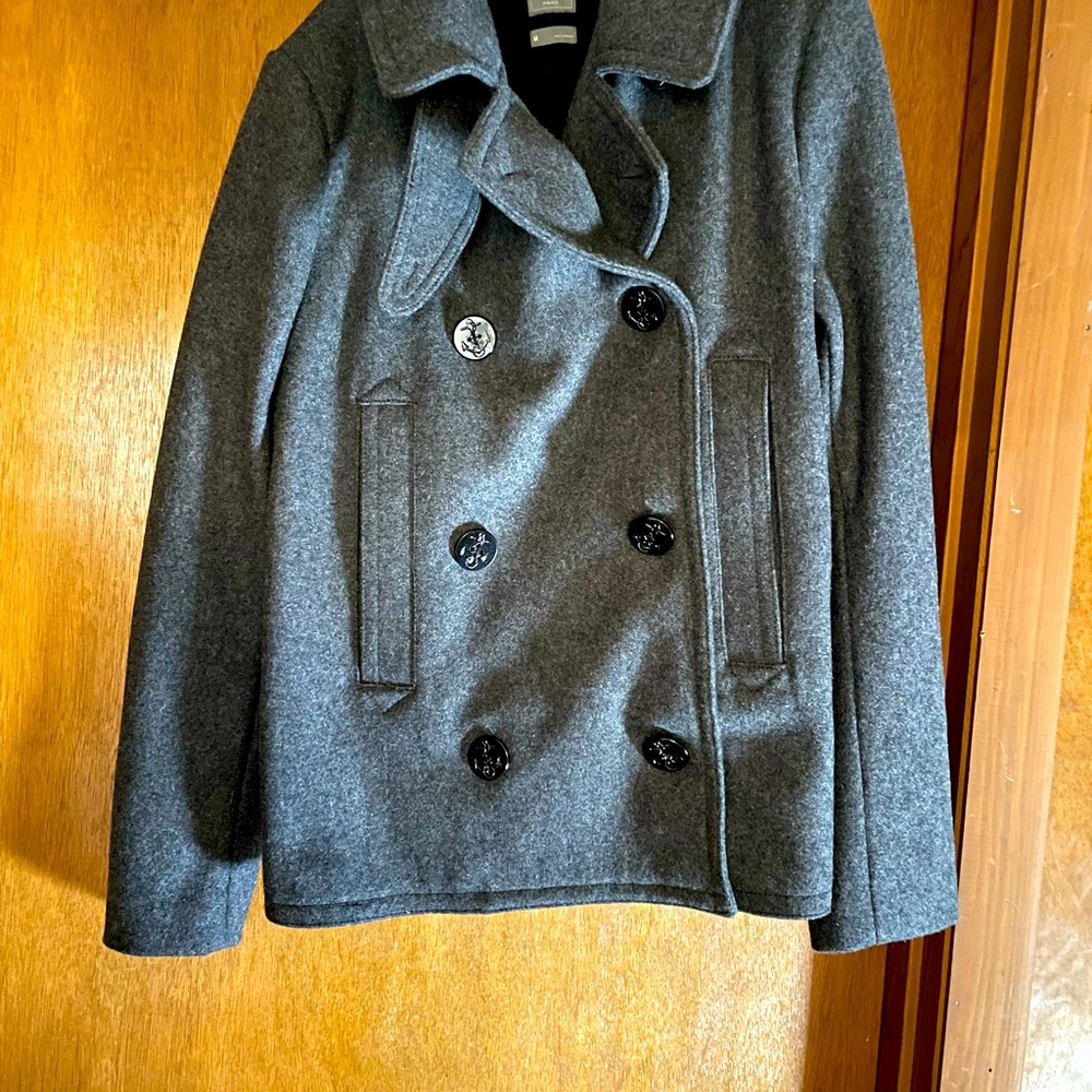 Gray gap pea coat like new
